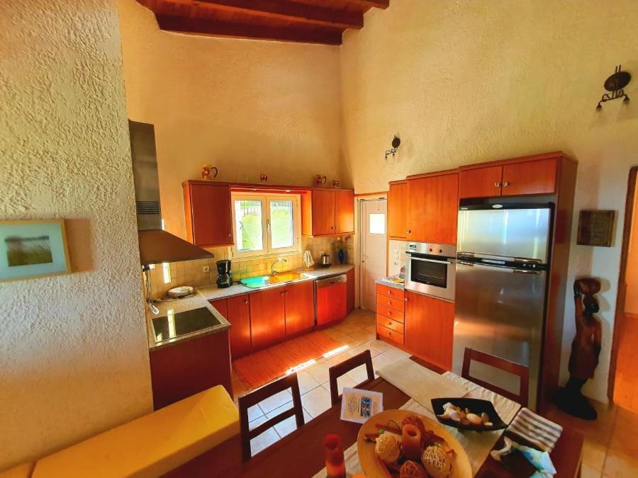 Platanos Estate Villa Akráta Ngoại thất bức ảnh