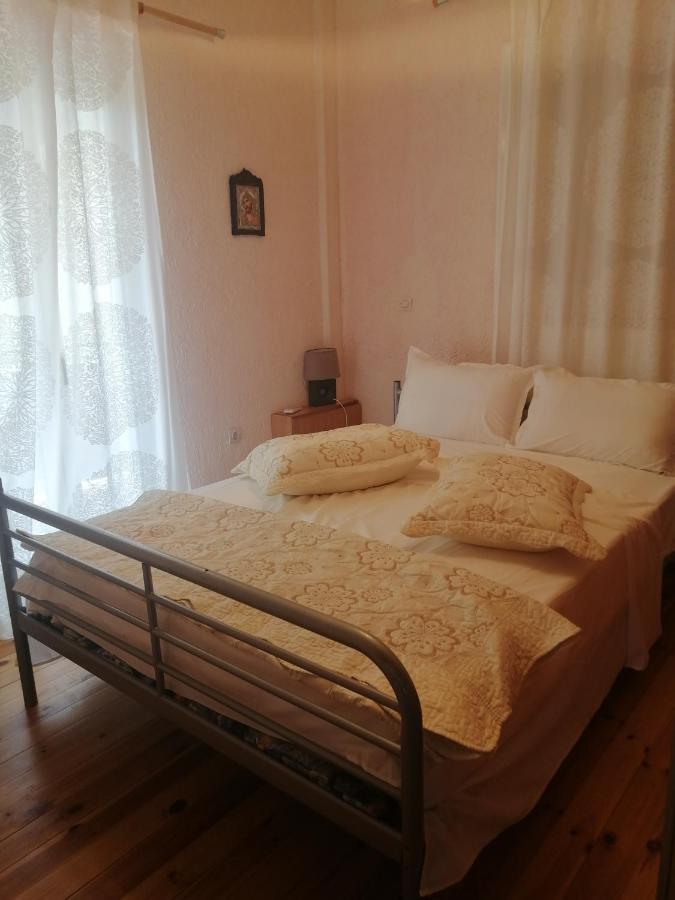Platanos Estate Villa Akráta Ngoại thất bức ảnh